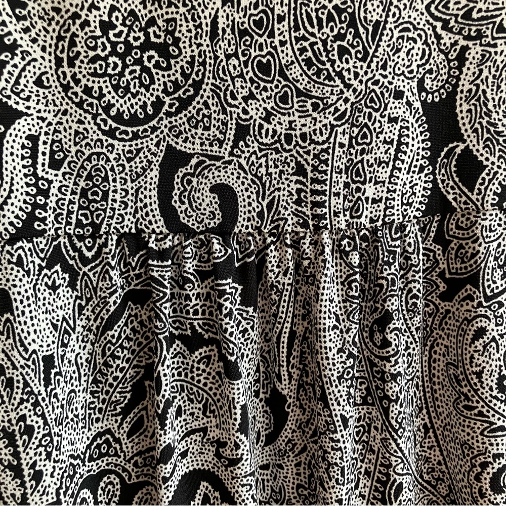 Banana Republic Paisley Printed Tie Waist Dress Size S Sleeveless V-Neck Office - Picture 6 of 10